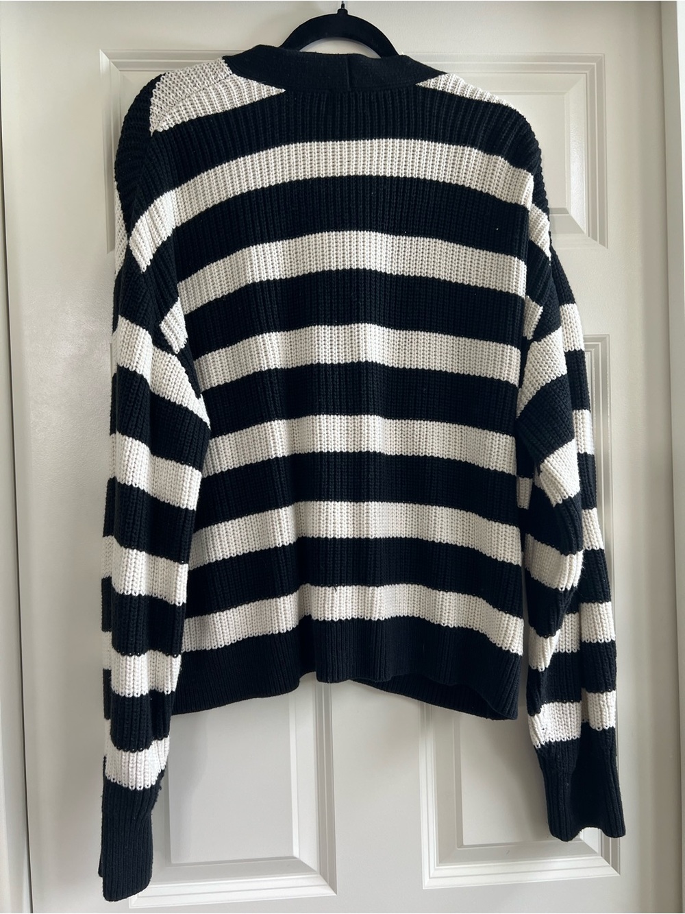 H&M Rib Knit Cardigan - Picture 4 of 6